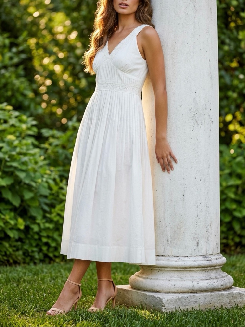 Sleeveless V-Neck Lace Trim Pleated A-Line Dress